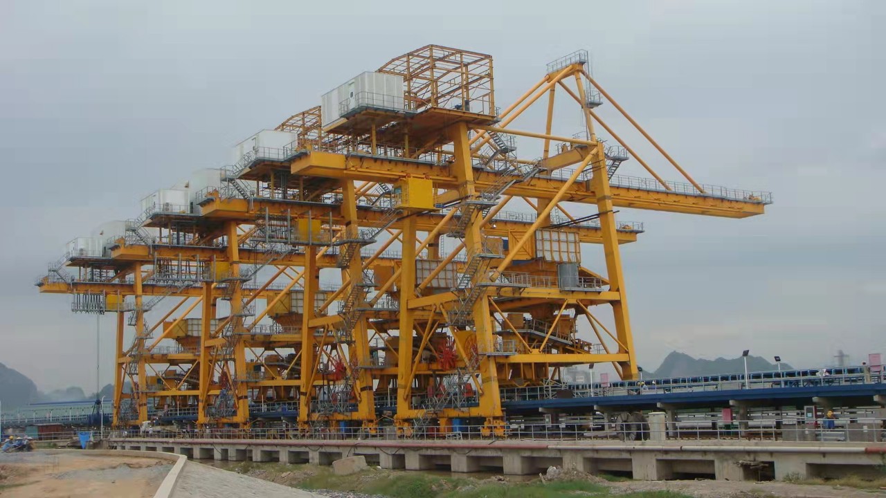 Ship Unloader