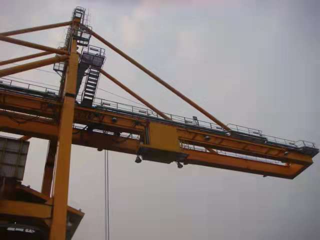Ship Unloader